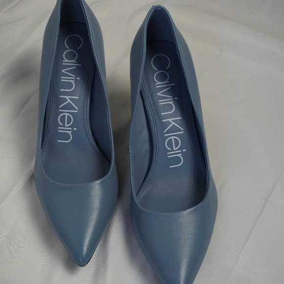 Calvin Klein Gayle Nappa Stone Blue SIZE 9.5M - Picture 6 of 12